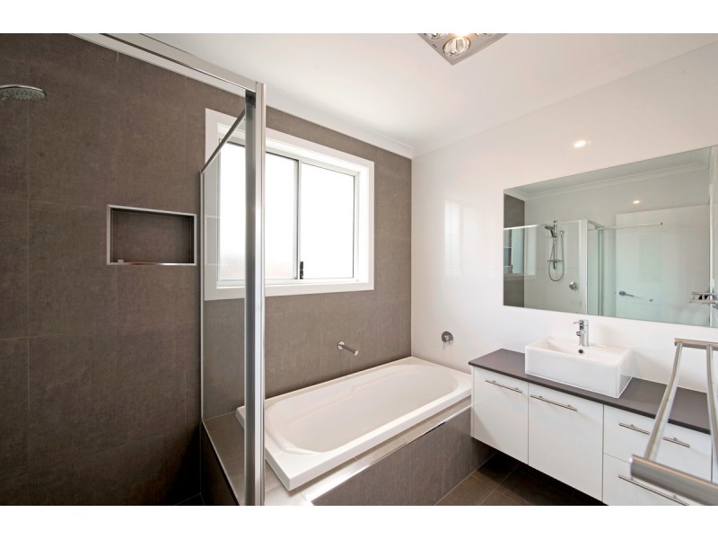 87 Ormiston Street, Harrison ACT 2914