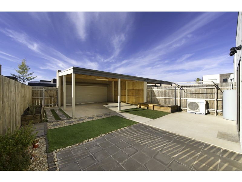 16/12 Helby Street, Harrison ACT 2914