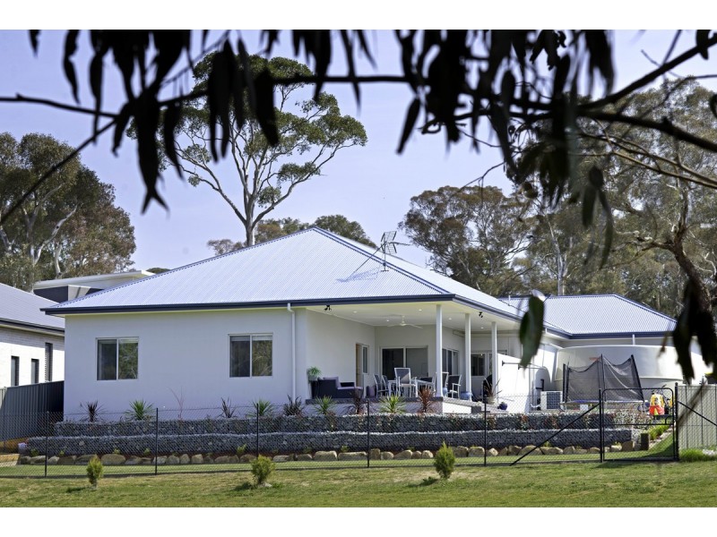 19 Martin Close, Yass NSW 2582