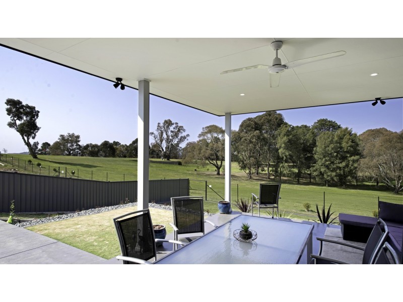 19 Martin Close, Yass NSW 2582