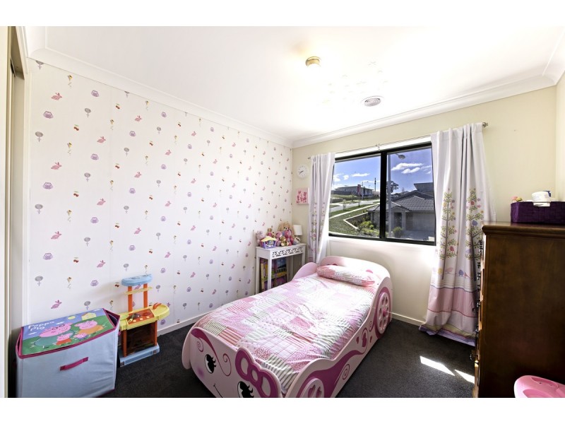 18 Eugene Vincent Street, Bonner ACT 2914