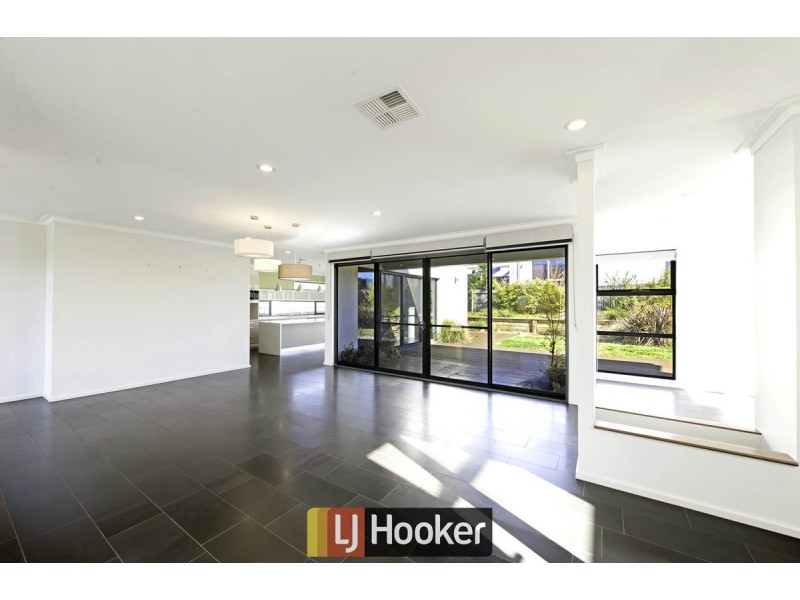 14 Zakharov Avenue, Forde ACT 2914