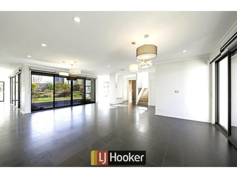 14 Zakharov Avenue, Forde ACT 2914