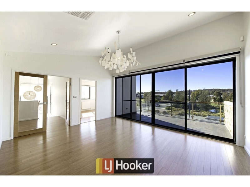 14 Zakharov Avenue, Forde ACT 2914