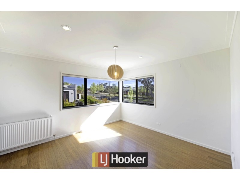 14 Zakharov Avenue, Forde ACT 2914