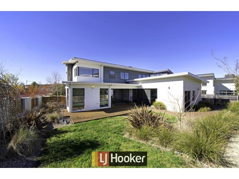 14 Zakharov Avenue, Forde ACT 2914