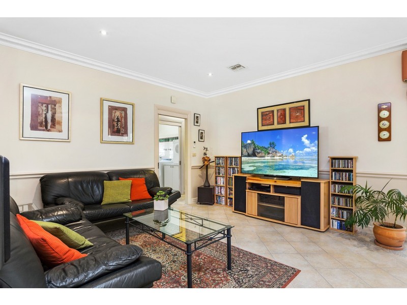 53 Bimberi Crescent, Palmerston ACT 2913