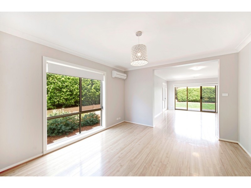 8 Everson Street, Forde ACT 2914