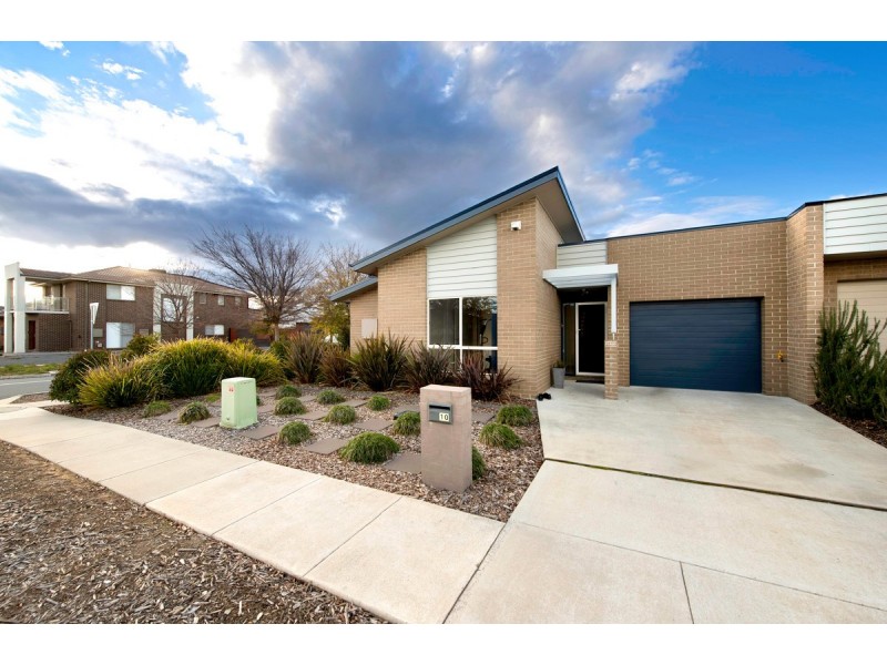 10 Marie Pitt Street, Franklin ACT 2913