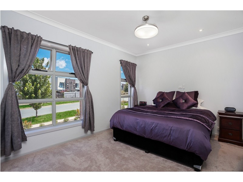 17 Helby Street, Harrison ACT 2914