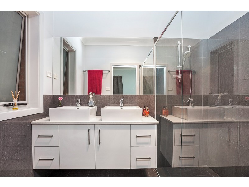 17 Helby Street, Harrison ACT 2914