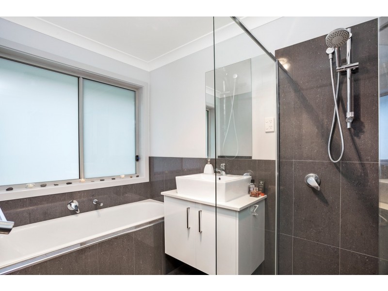 17 Helby Street, Harrison ACT 2914