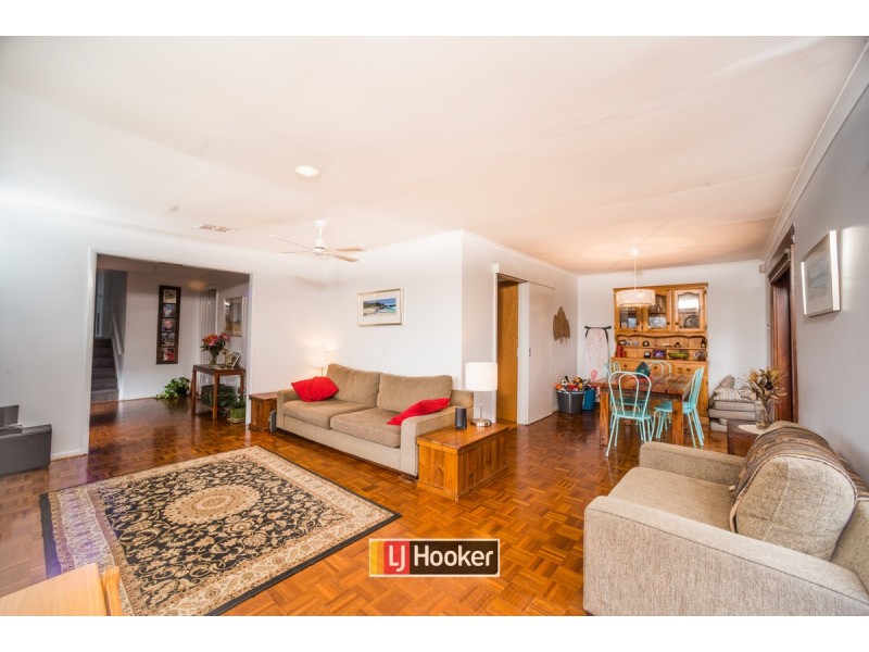 19 Leist Street, Weston ACT 2611