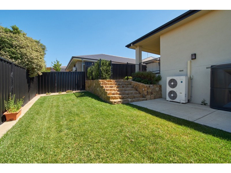 53 Anakie Court, Ngunnawal ACT 2913