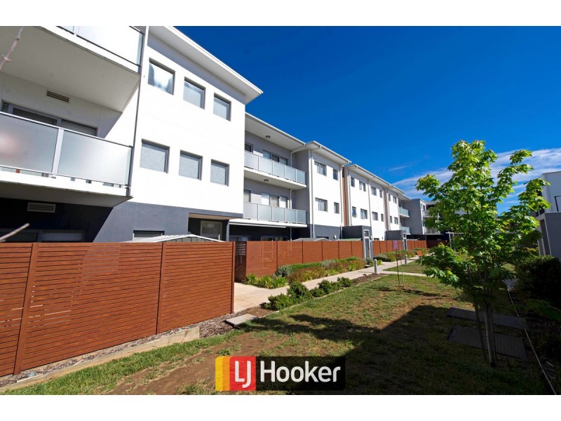 8/41 Clare Burton Crescent, Franklin ACT 2913