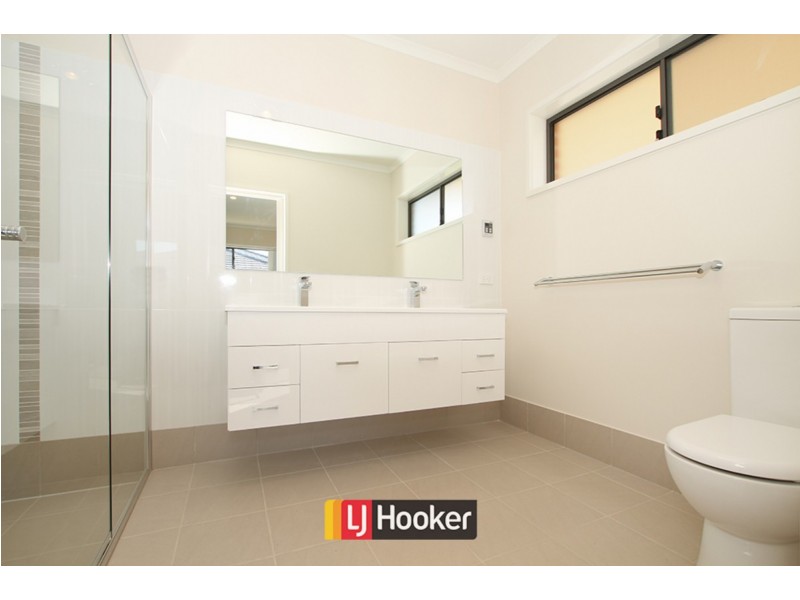 118 Greg Urwin Circuit, Casey ACT 2913