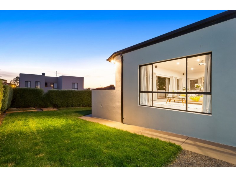 6 Tangari Street, Ngunnawal ACT 2913