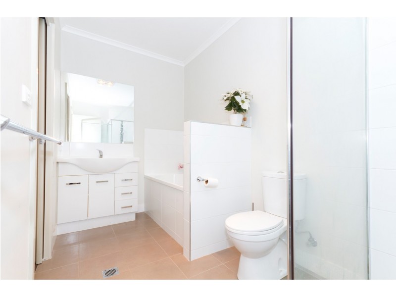 87 Murrjinelle Circuit, Bonner ACT 2914