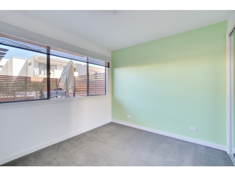 4/50 Hillcrest Street, Crace ACT 2911