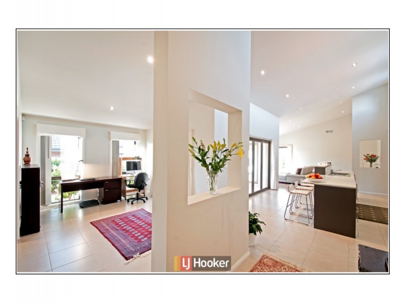 31 Eric Mawson Street, Harrison ACT 2914