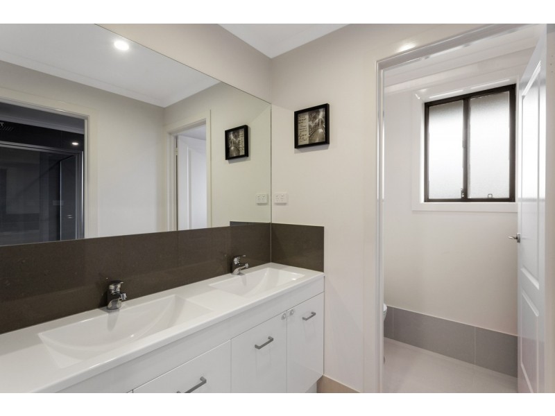 13 Kowalski Street, Casey ACT 2913