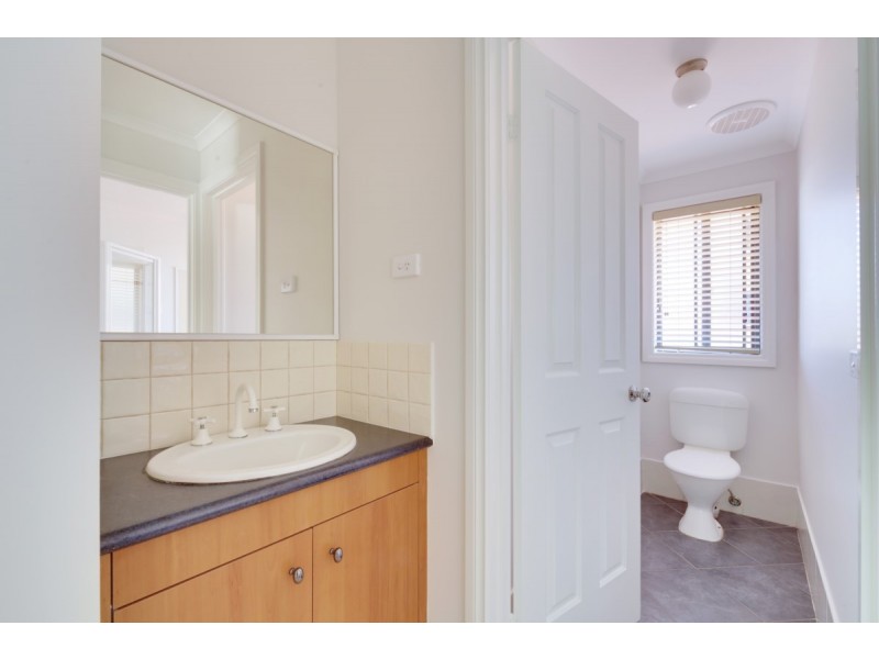 42 The Valley Avenue, Gungahlin ACT 2912
