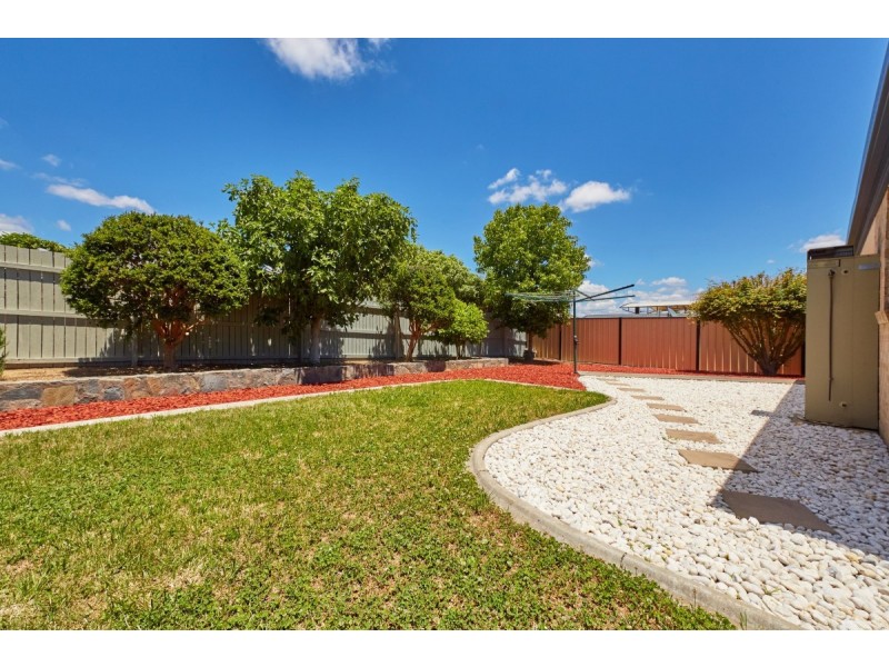 42 The Valley Avenue, Gungahlin ACT 2912