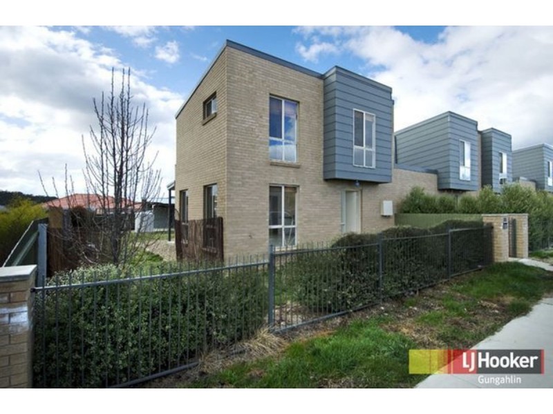 313 Anthony Rolfe Avenue, Gungahlin ACT 2912
