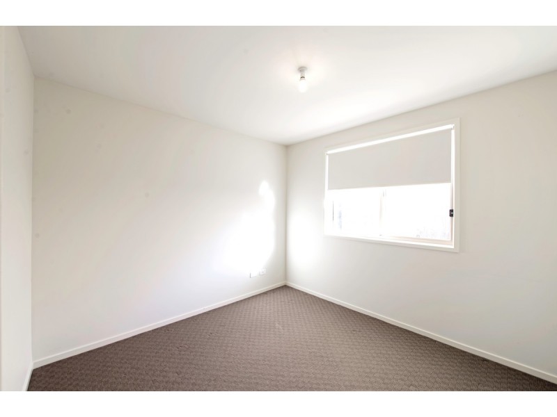 7 Mavis Latham Street, Franklin ACT 2913