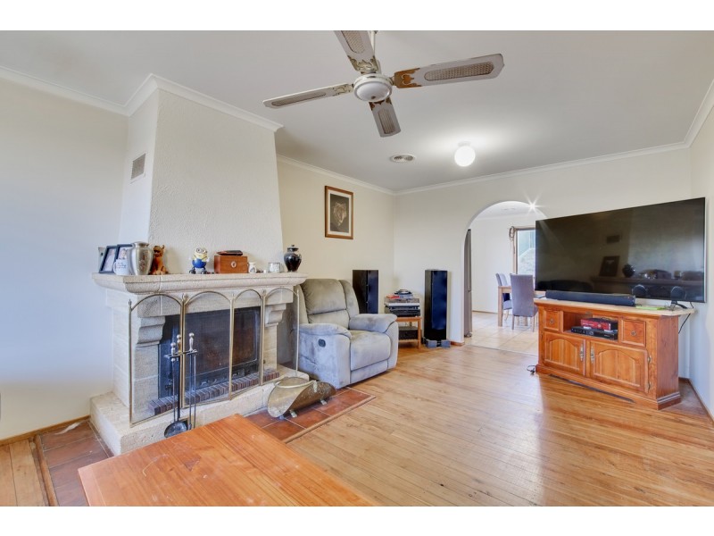 42 Nummerak Close, Carwoola NSW 2620