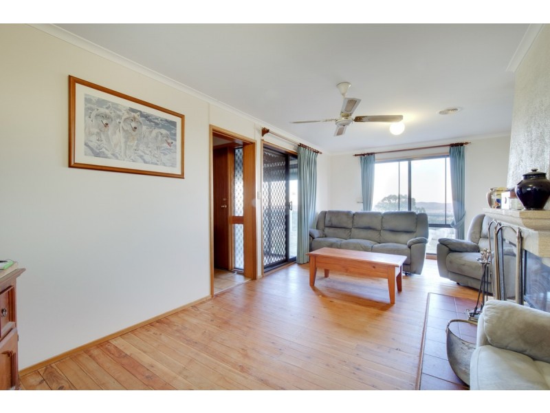 42 Nummerak Close, Carwoola NSW 2620