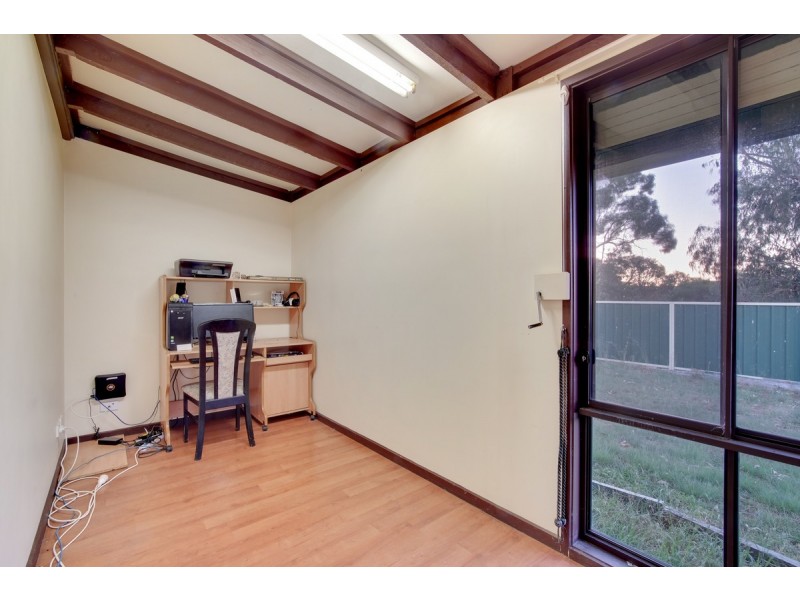 42 Nummerak Close, Carwoola NSW 2620