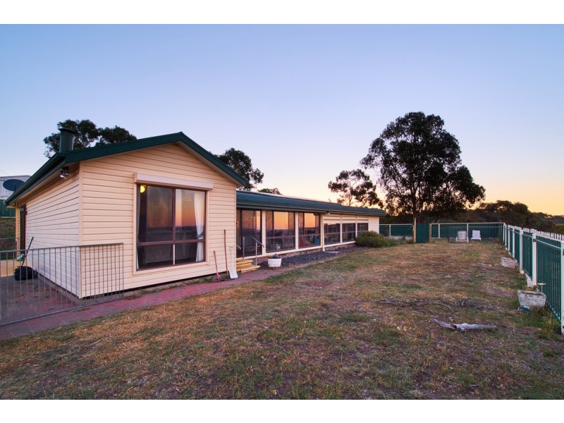 42 Nummerak Close, Carwoola NSW 2620