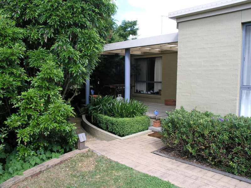 10 Yumba Avenue, Ngunnawal ACT 2913