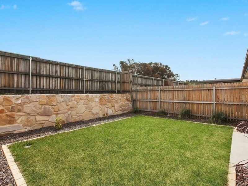 75 Rockwood Street, Casey ACT 2913