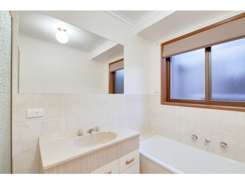 5 Bemboka Crescent, Kaleen ACT 2617