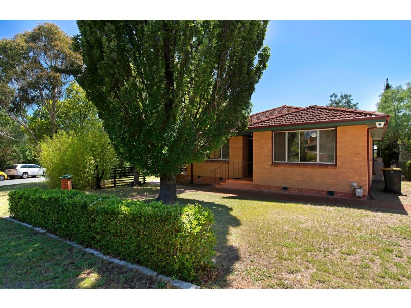 3 Salmond Street, Chifley ACT 2606