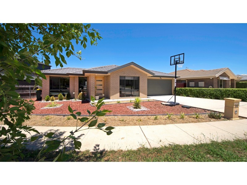 24 Charles Perkins Circuit, Bonner ACT 2914