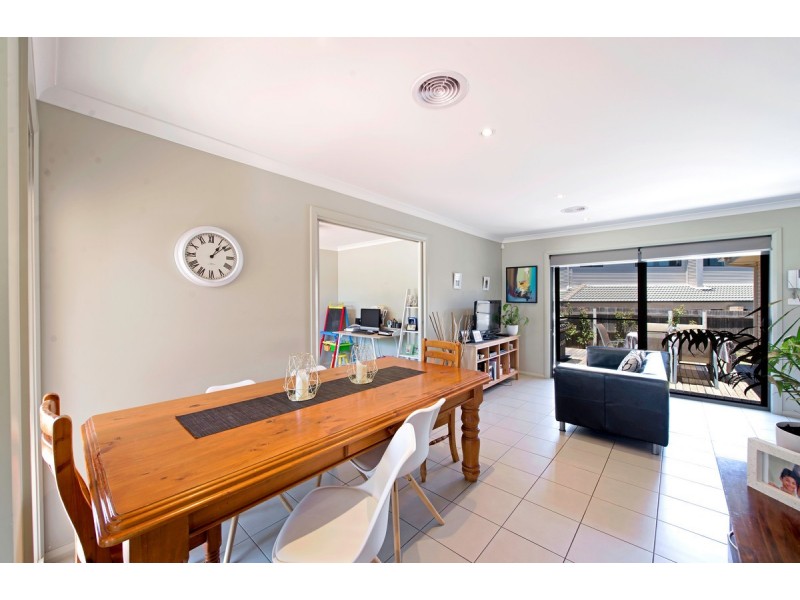 24 Charles Perkins Circuit, Bonner ACT 2914