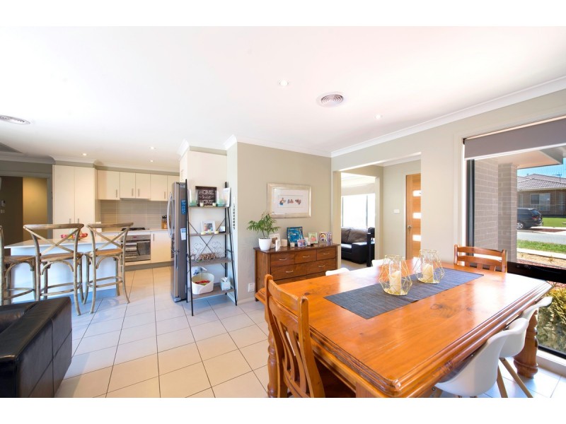 24 Charles Perkins Circuit, Bonner ACT 2914