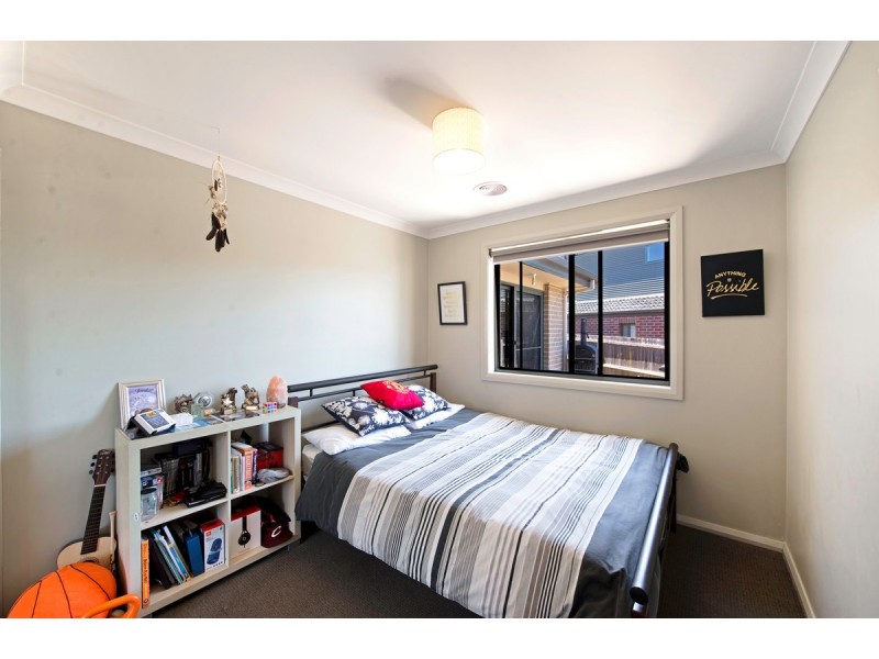 24 Charles Perkins Circuit, Bonner ACT 2914