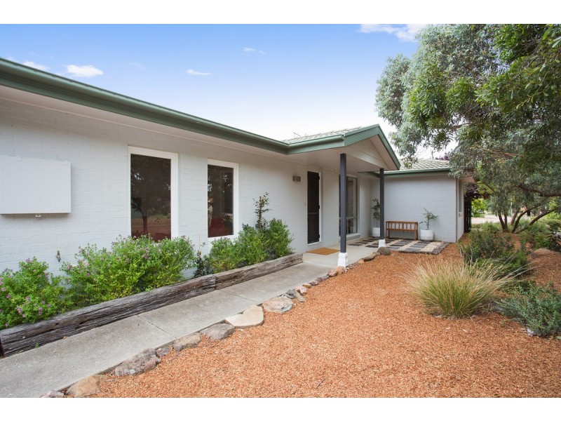 9 Tari Close, Ngunnawal ACT 2913