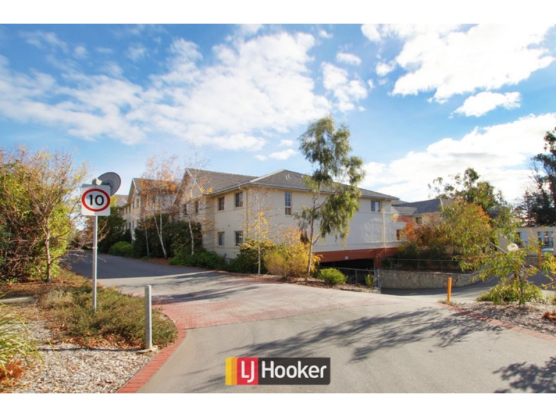 64/20 Federal Highway, Watson ACT 2602