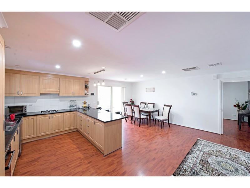 5 Godson Place, Dunlop ACT 2615