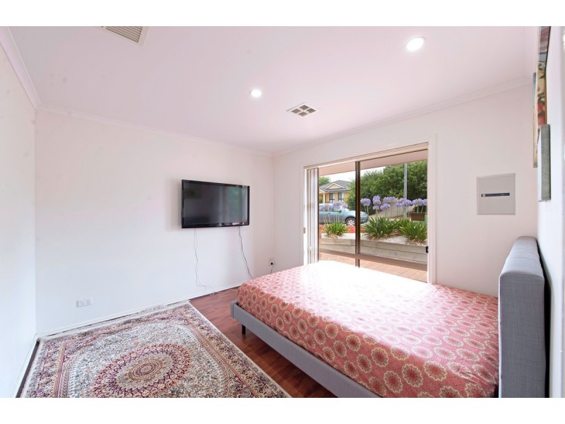 5 Godson Place, Dunlop ACT 2615