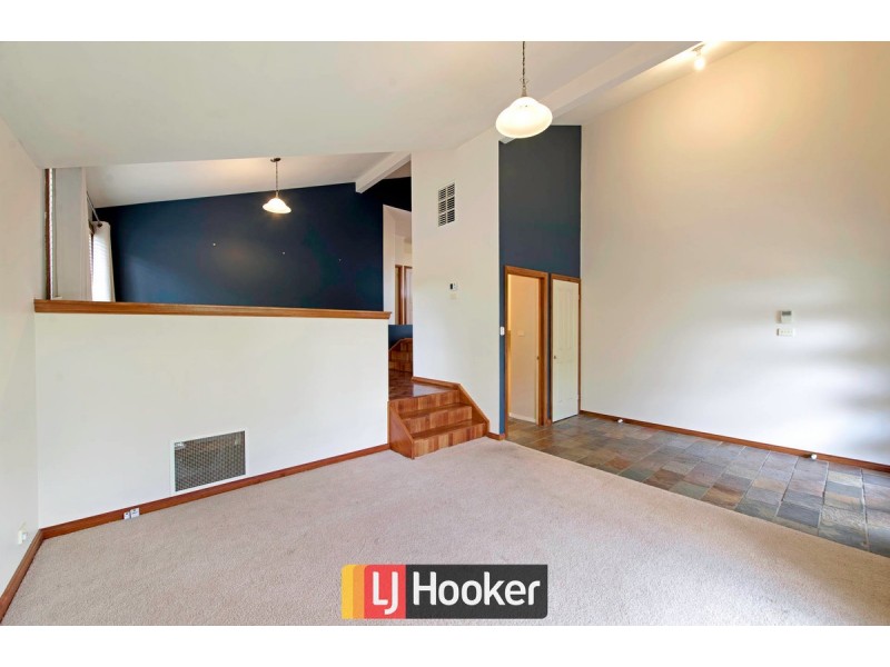 12 Callaway Crescent, Gordon ACT 2906