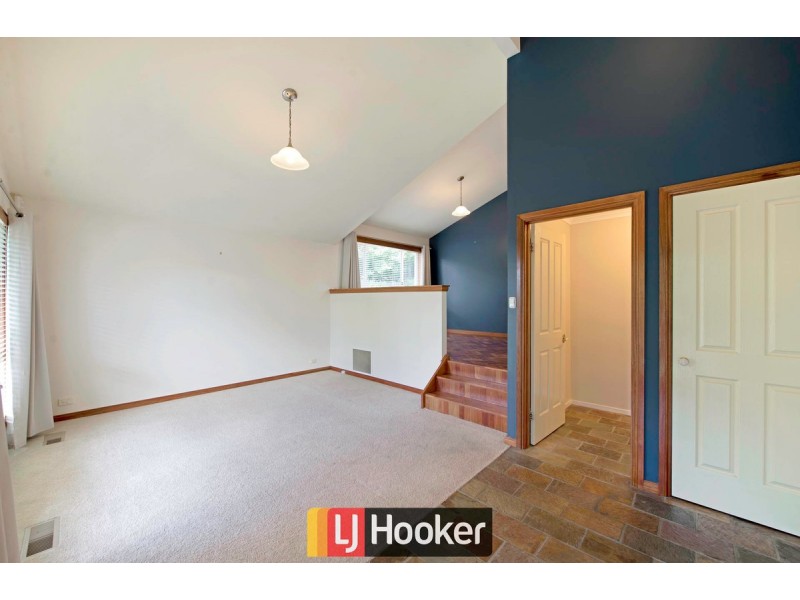 12 Callaway Crescent, Gordon ACT 2906
