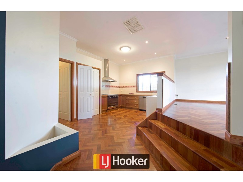 12 Callaway Crescent, Gordon ACT 2906