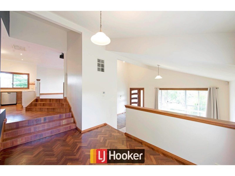 12 Callaway Crescent, Gordon ACT 2906