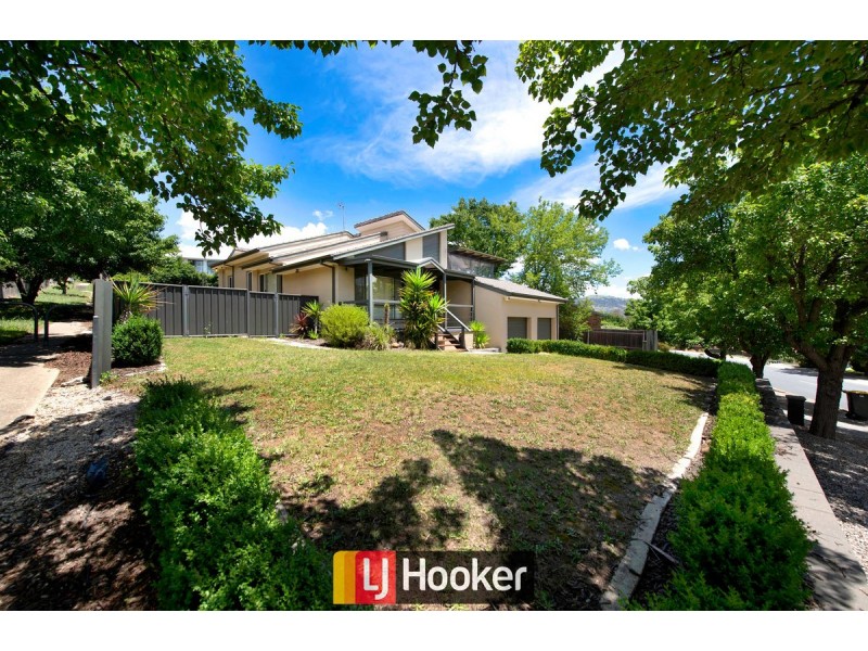12 Callaway Crescent, Gordon ACT 2906